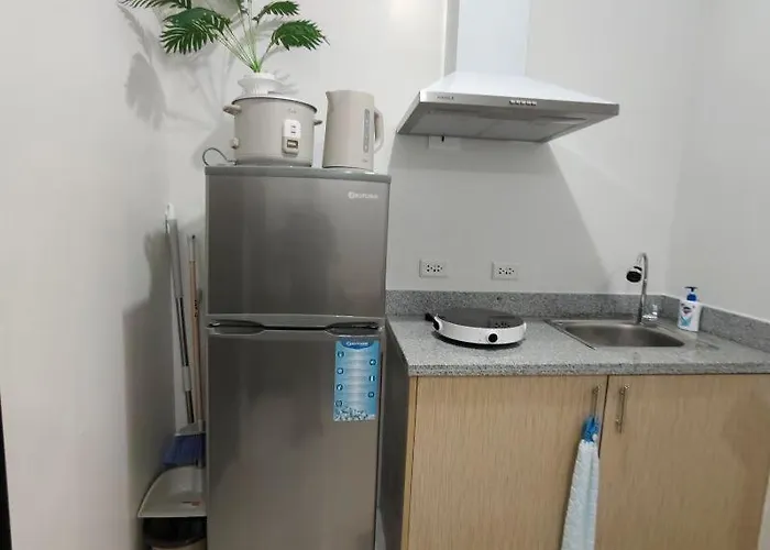 Bright 2-bedroom Family Unit In Deca Homes Cebu Apartment Mandaue City
